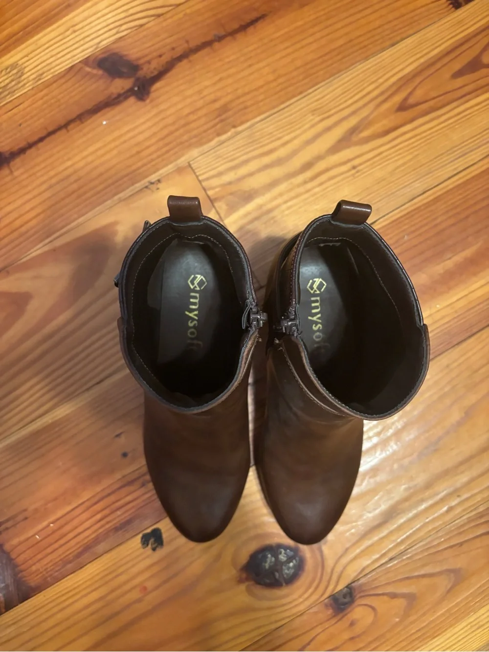 Life Stride Brown Leather Ankle Booties